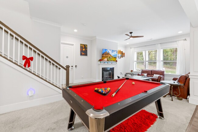 Foto del edificio - Room in Single Family Home on Grace Ln