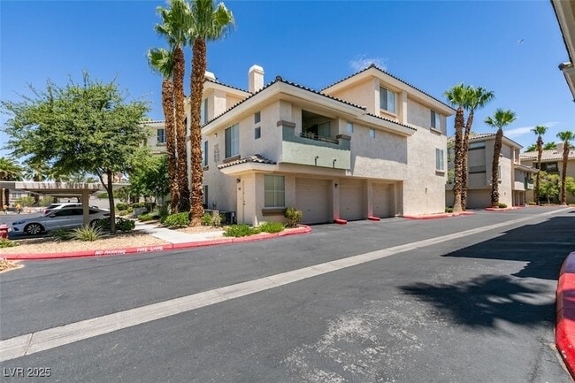 Building Photo - 7127 S Durango Dr