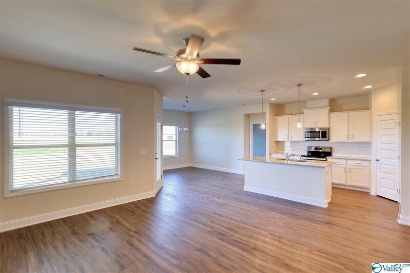 Building Photo - 12934 Tallulah Dr