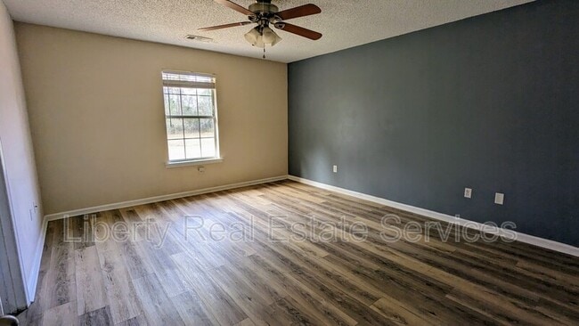 Building Photo - 145 Cowart Rd