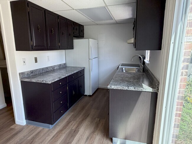 Foto del edificio - 168 Ashford Dr