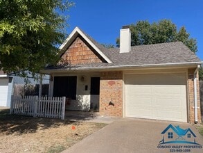 Building Photo - 1430 Lindell Ct