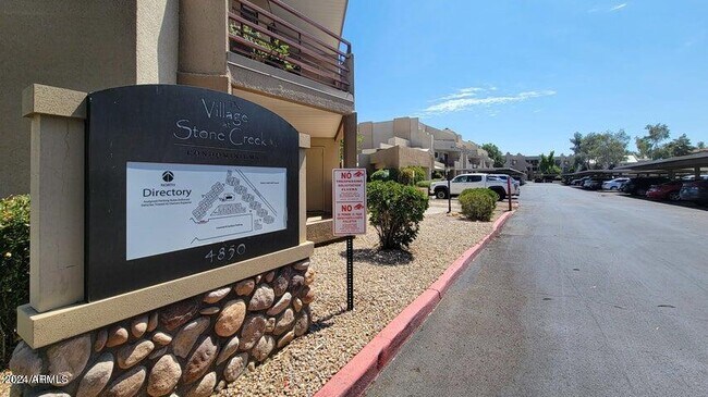 Building Photo - 4850 E Desert Cove Ave
