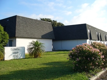 Primary Photo - Sunrise Villa Apartments