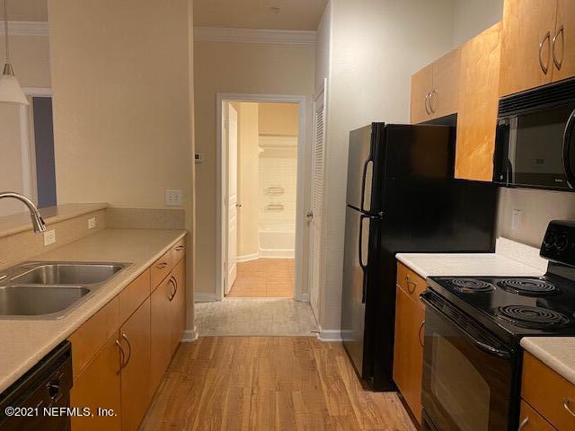 Foto del edificio - 8290 Gate Pkwy W