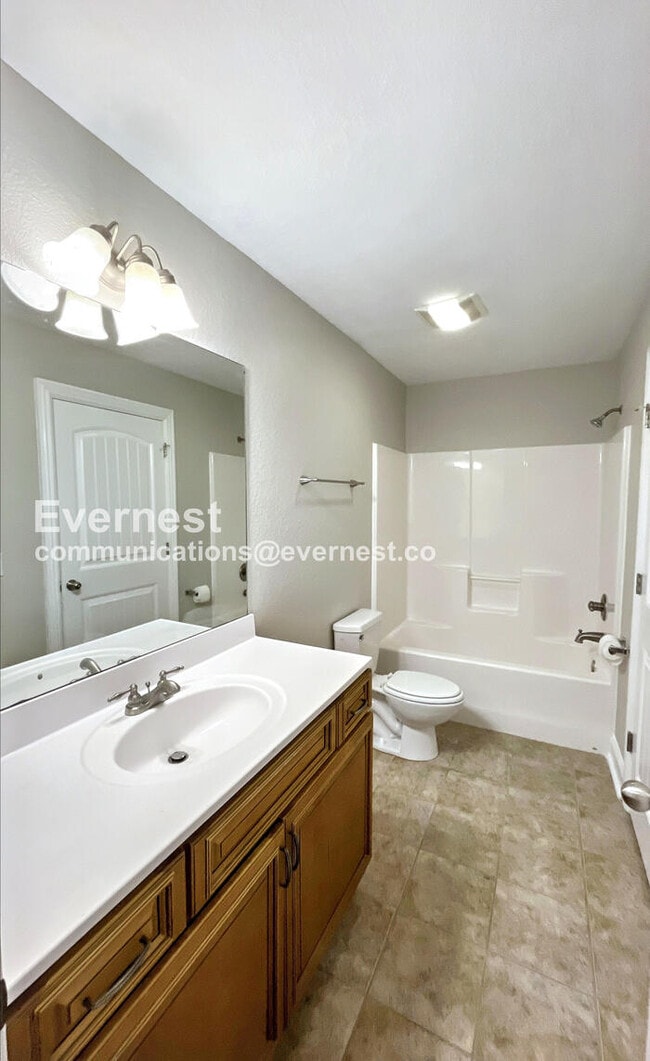 Foto del edificio - 162 Brown Estates Dr