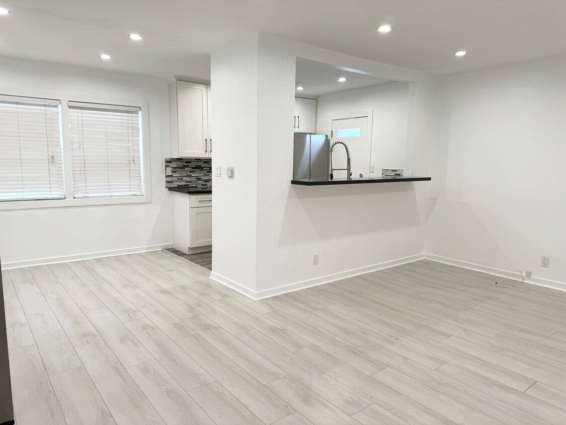 Foto principal - 1147 S Corning St