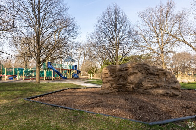 Proska Park Playground and Kids Climbing Rock, Berwyn