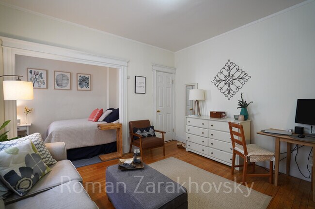 Foto del edificio - 42 Strathmore Rd