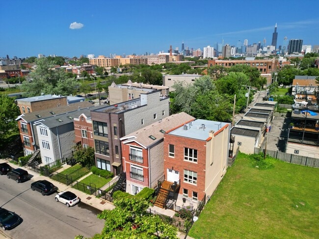 Building Photo - 517 S Campbell Ave