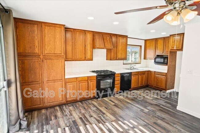 Foto del edificio - 20810 Cedarfalls Dr