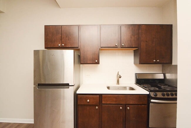 Foto del edificio - 1627 N Humboldt Blvd