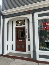 Building Photo - 397 Wickenden St