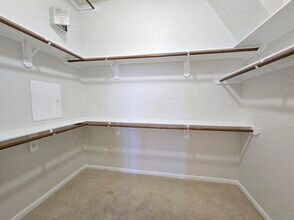 Building Photo - 18631 Mosshill Estates Ln