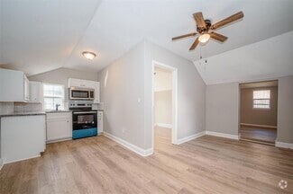 Building Photo - 7424 Rusk St