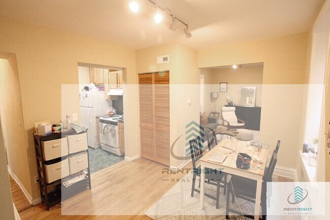 Foto del edificio - 1311 N Bosworth Ave