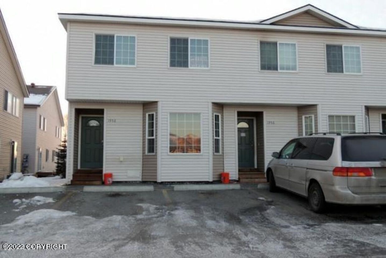 Foto principal - Fantastic East Anchorage Townhome