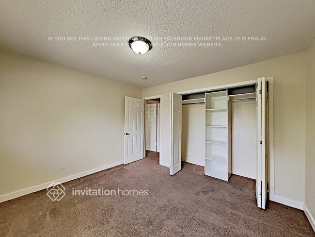 Foto del edificio - 1290 Hans Brinker Ln