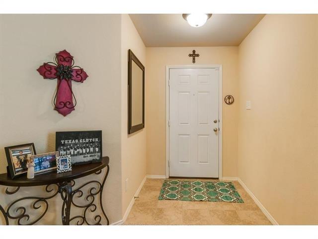 Foto del edificio - 5724 Mirror Ridge Dr