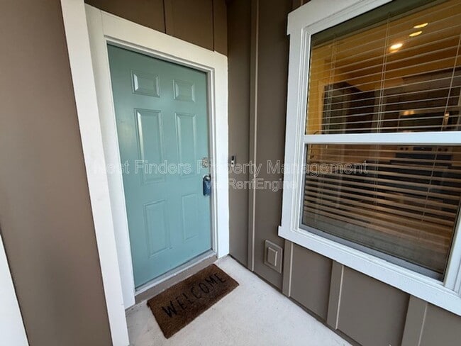 Building Photo - 9622 Baylin Ct