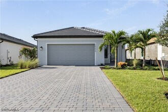 Building Photo - 19226 Hinkley Dr