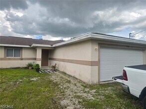 Building Photo - 909 Eisenhower Blvd