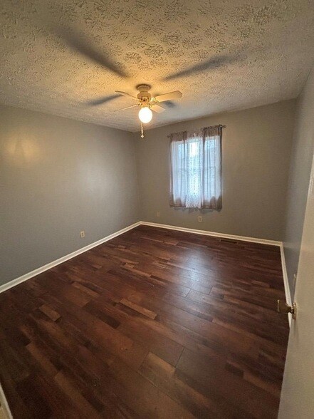 Foto del edificio - 709 Chert Ln