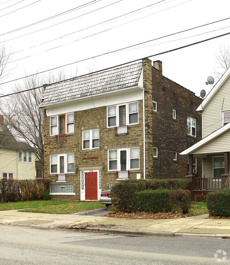 Building Photo - 510 E 140th St