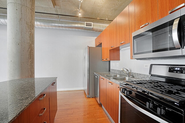 Building Photo - 111 S Morgan St