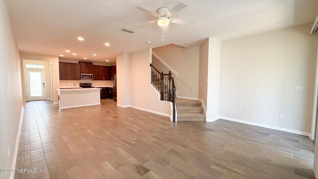 Foto del edificio - 47 Castro Ct