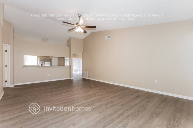 Building Photo - 1803 Landside Dr