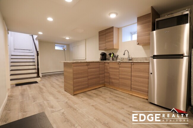 Foto del edificio - 127 Nottinghill Rd