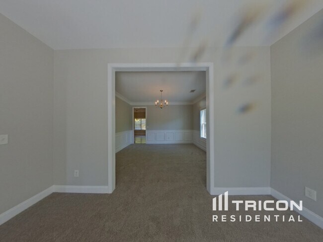 Foto del edificio - 9015 Montclair Hills Dr