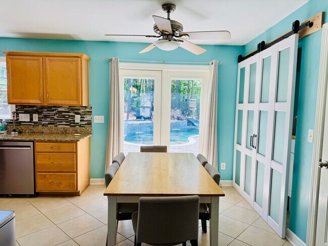 Building Photo - 2576 Blue Dog Ct