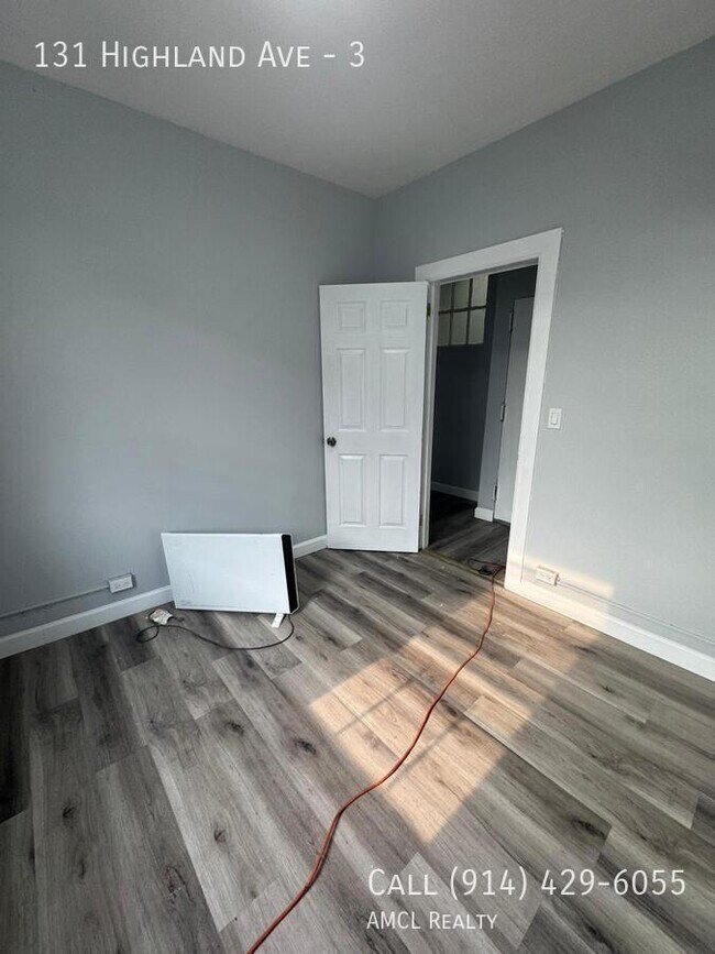 Photo - 131 Highland Ave Apartment
