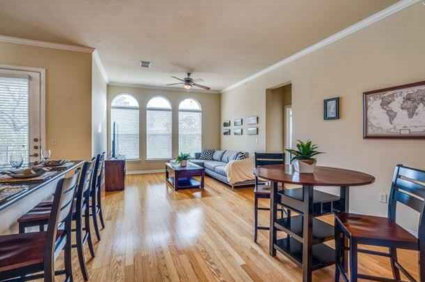 Foto principal - 800 E 15th St