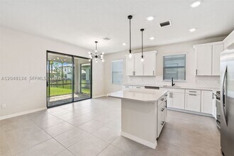 Building Photo - 4470 Waterside Dr