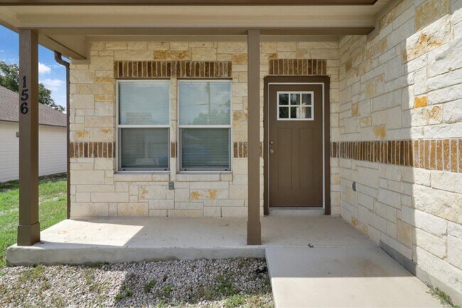 Building Photo - 156 Remington Rd