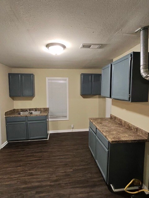 Foto del edificio - 701 Glankler St