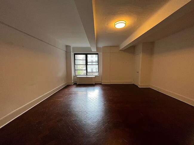 Photo - "Charming 1-Bedroom Oasis at 1968 3rd Ave – Perfect Manhattan Retreat!" Apartment