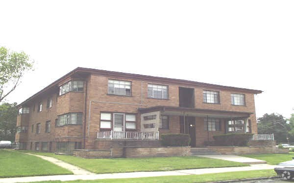 Foto principal - 17535 Manderson Rd