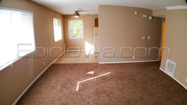 Foto del edificio - 1209 O Ave Pl NE
