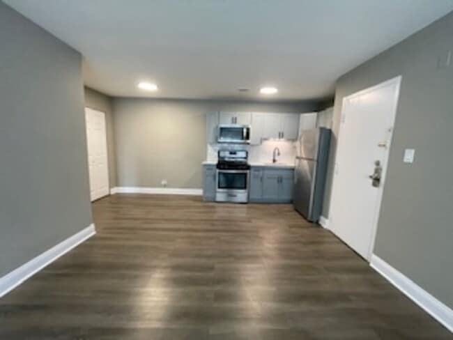 Building Photo - 1 N Dryden Pl