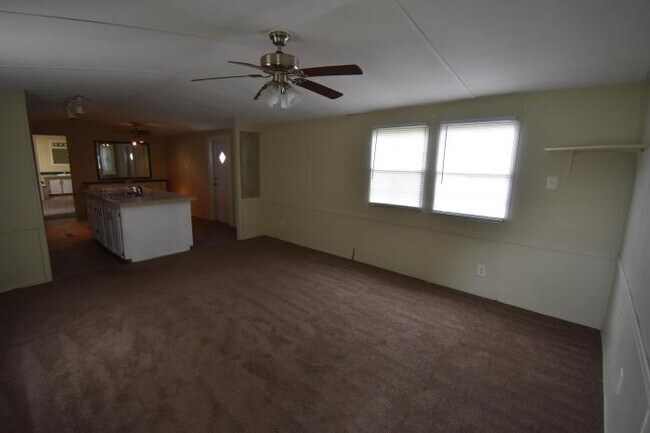 Building Photo - 3 bedroom in Goldsboro NC 27530