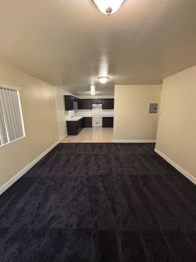 Foto del edificio - 606 E 99th St