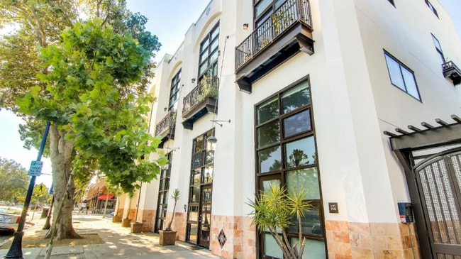 Building Photo - 925 The Alameda