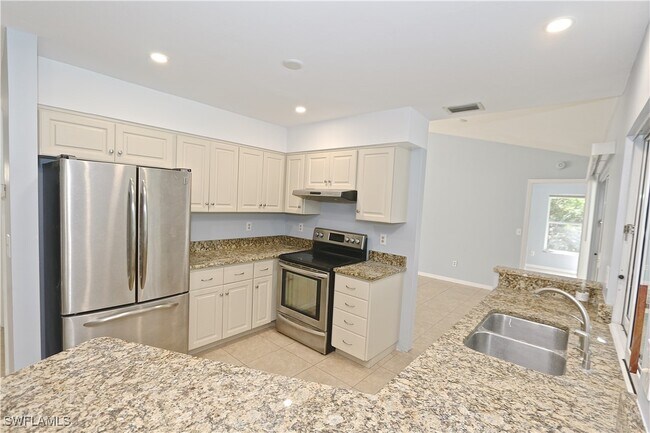 Foto del edificio - 5461 Boxwood Way