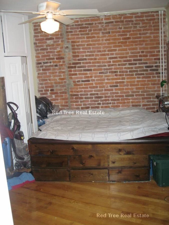 Foto del edificio - 1767 Commonwealth Ave