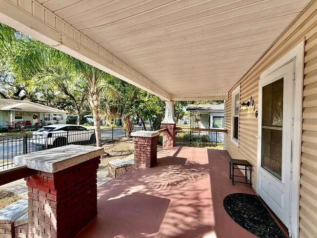 Foto del edificio - 1216 E 24th Ave