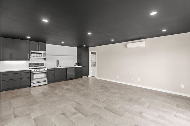 Building Photo - Essex Modern Living